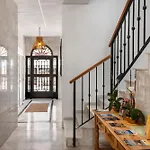 Balcones De *