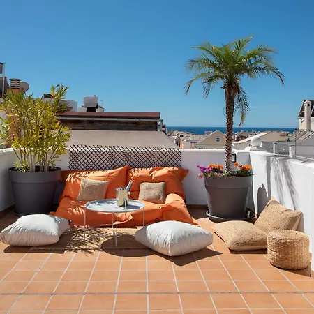 Casco Antiguo Terraza Y Vistas Al Mar Playa A Pie 1b Nerja