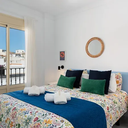 Casco Antiguo Terraza Y Vistas Al Mar Playa A Pie 1b Apartment